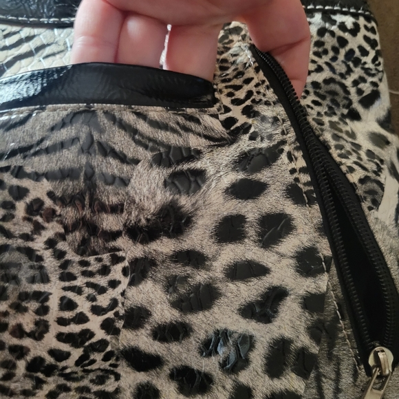 Skull purses - Picture 6 of 6